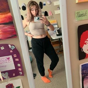 Black joggers w decorative zipper